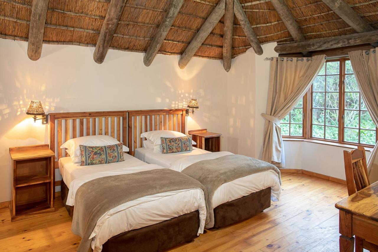 Coral Tree Cottages Harkerville Extérieur photo